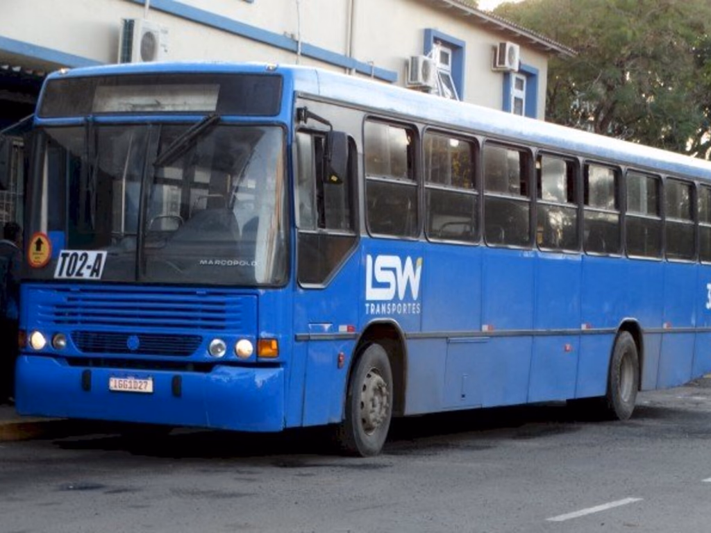 Domingo terá linhas de ônibus para locais de prova
