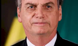 Lula passa à frente na disputa presidencial