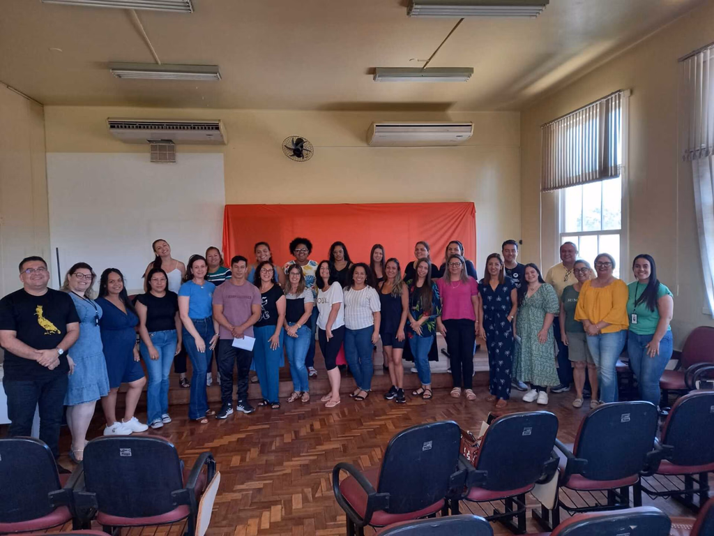 Novos professores são empossados nas redes estadual e municipal