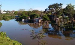 Município vai construir banheiros na orla