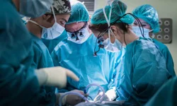 Hospital de Santa Maria compra ‘robô cirurgião’