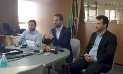 Amfro realiza reunião geral com participação do governador eleito