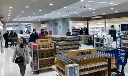 Inter goleia Flamengo e encerra invencibilidade de Renato