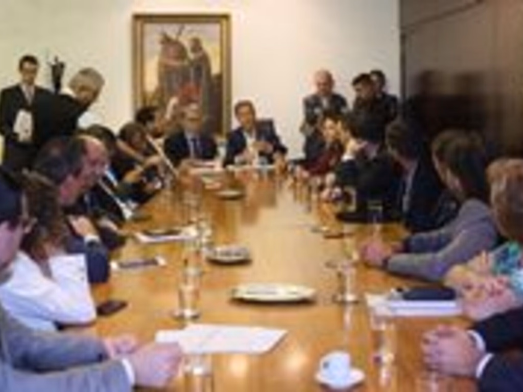 Assembleia vota fim da licença prêmio dos servidores na próxima semana