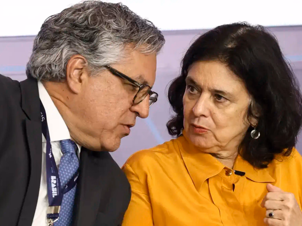 Lula demite Nísia Trindade e nomeia Padilha para o Ministério da Saúde