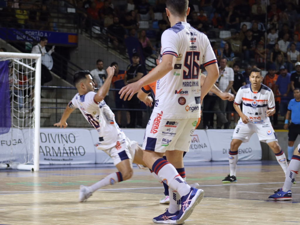 Uruguaianense aguarda última rodada para saber adversário da fase de play-offs