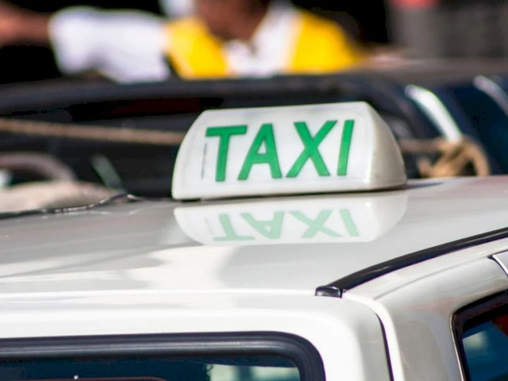Antecipado o recadastramento anual de taxistas