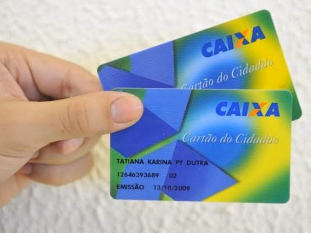 CAIXA inicia pagamento do Abono Salarial para nascidos em outubro