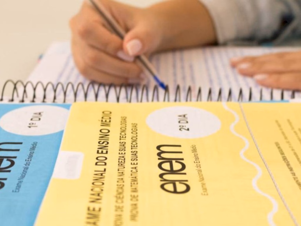 Mais de 95 mil alunos zeraram a redação em 2021