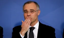 Aposentado pode receber benefício pela via judicial até implementá-lo via INSS