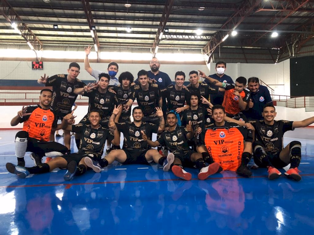 Uruguaianense garante vaga na decisão do Estadual de Futsal