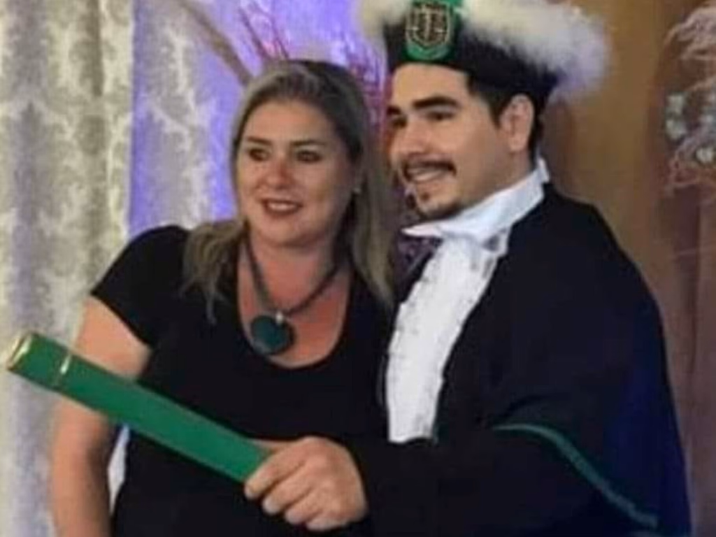 Mãe e filho morrem em acidente na BR-290