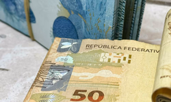 PL visa adotar ingresso solidário com doação de ração em eventos