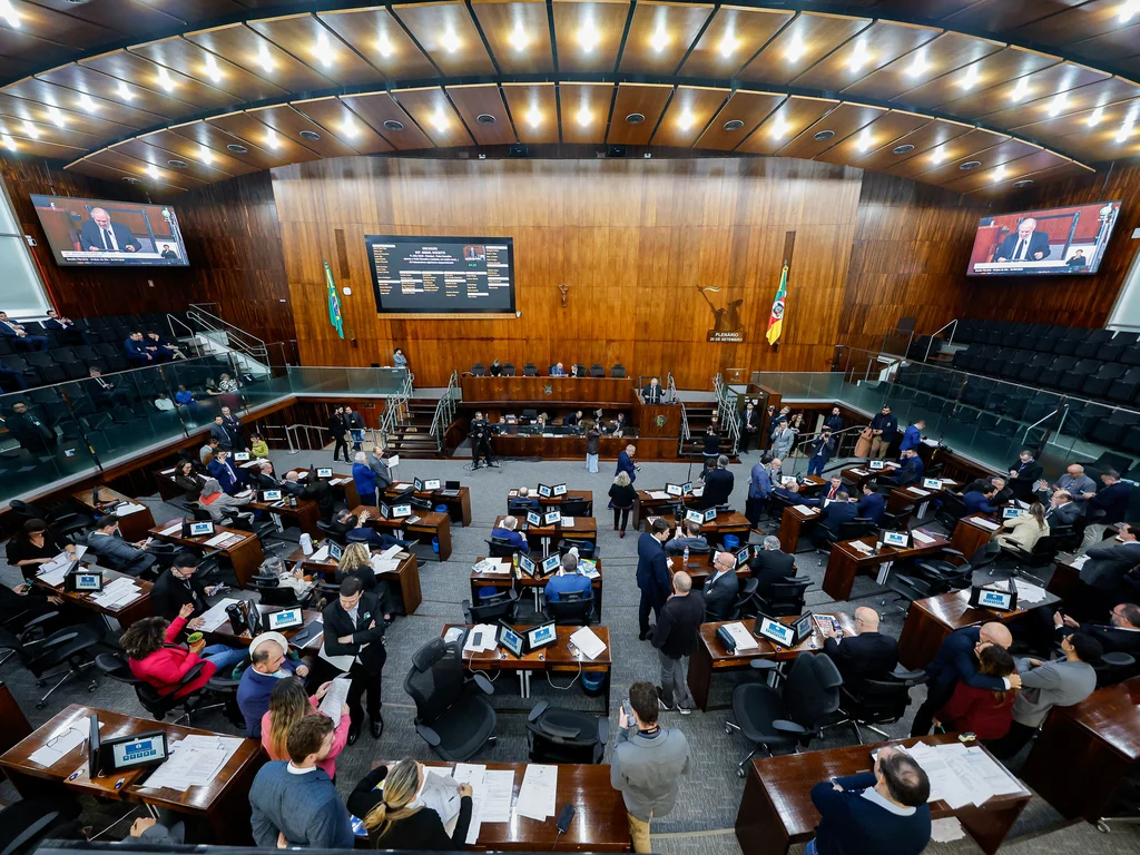 AL aprova mudanças no ICMS com impacto para empresas e setor automotivo