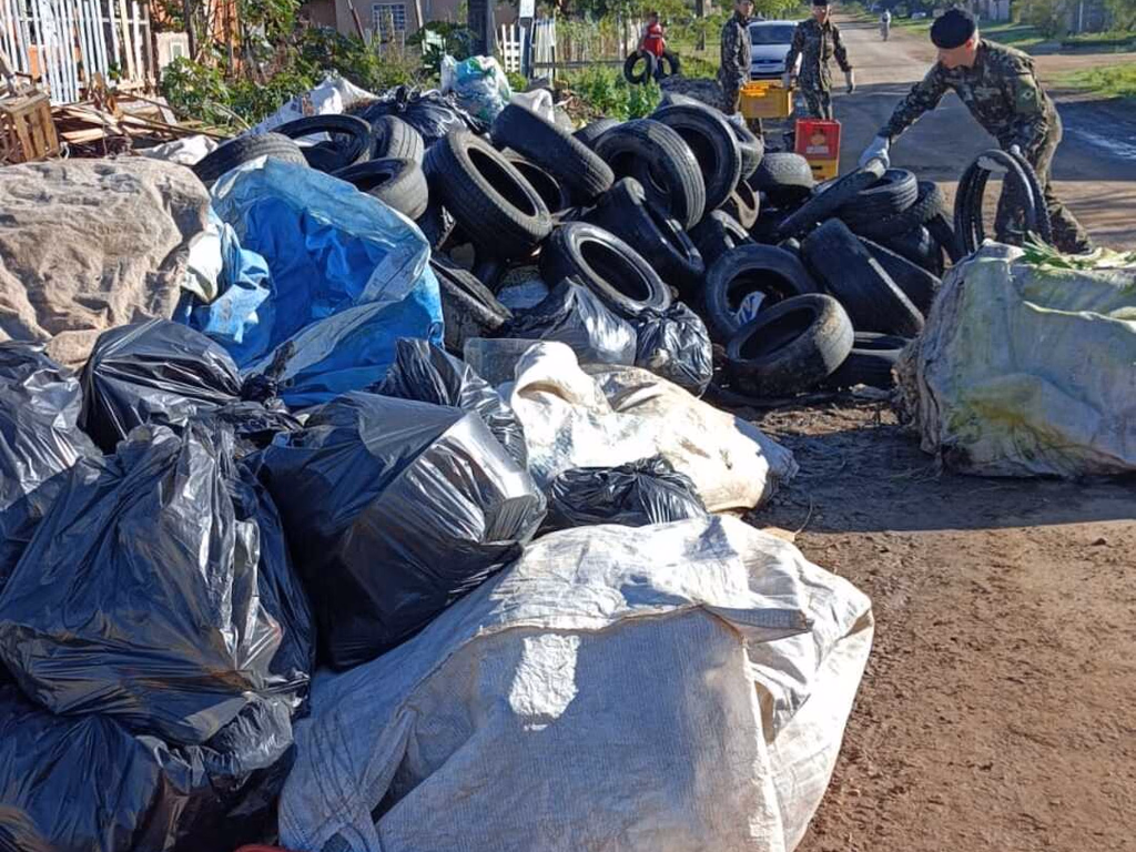 Prefeitura e Exército realizam mutirão de combate à dengue