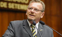 Câmara suspendeu devolução de recursos excedentes à Prefeitura