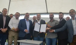 Sancionado novo piso do magistério