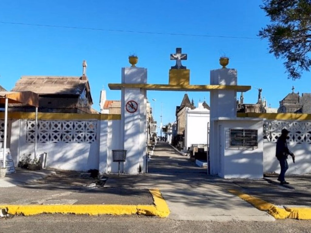 Cemitério Municipal terá protocolos sanitários no feriado