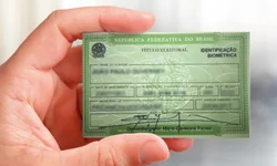 Município vai construir banheiros na orla