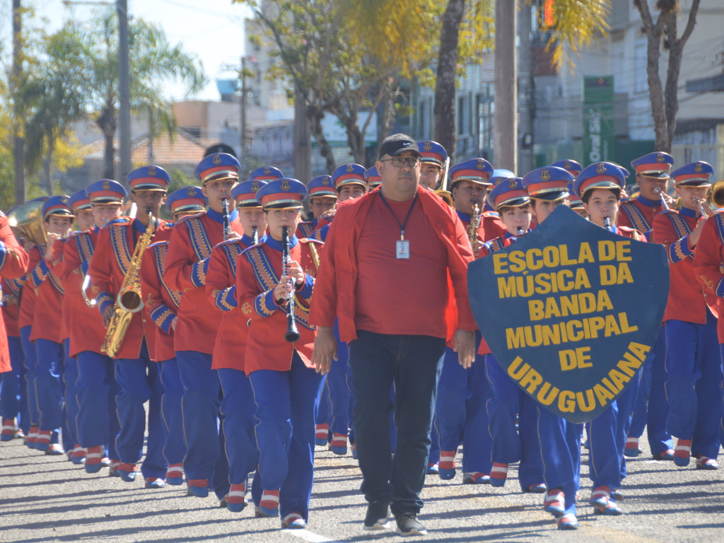 Banda Municipal atende 90 alunos entre crianças e adolescentes