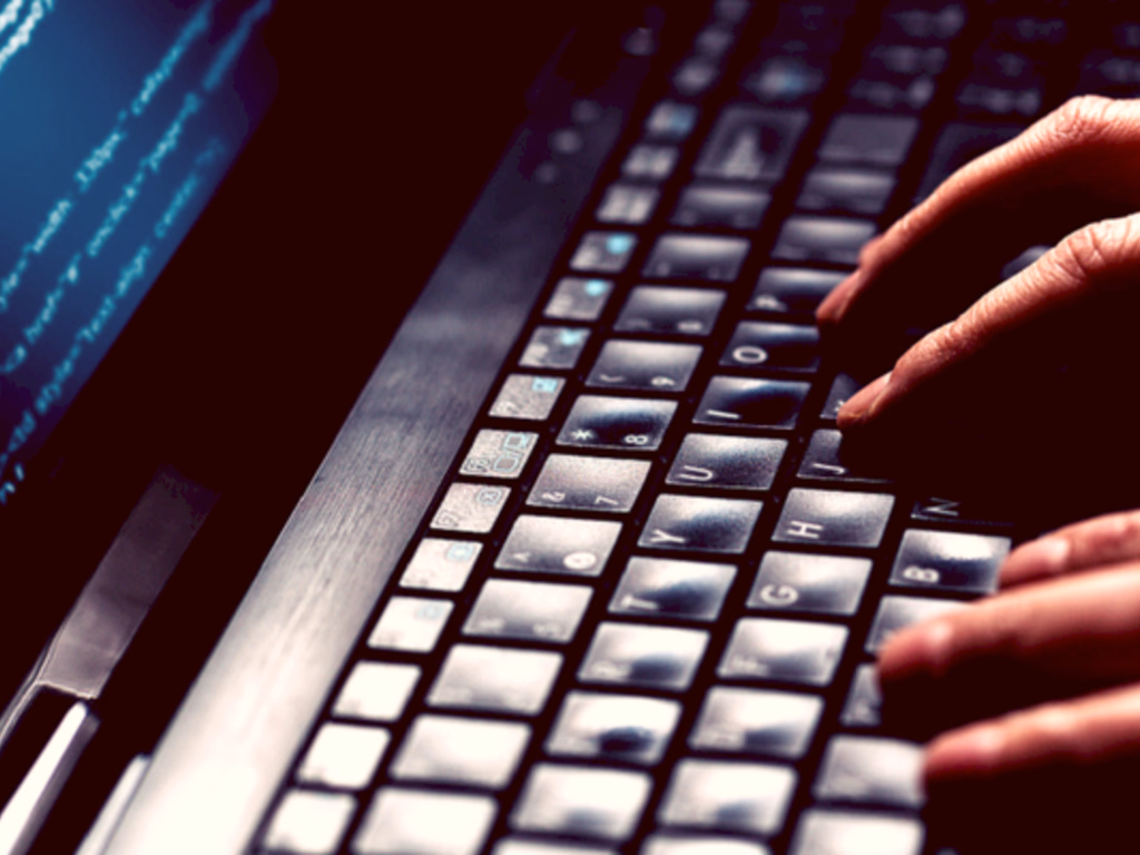 Sites do governo voltam a operar normalmente após ataque hacker