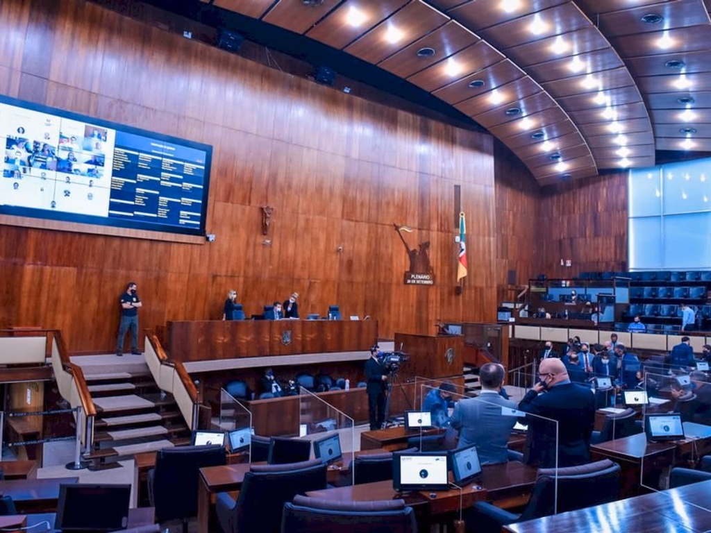 Assembleia aprova majoração de ICMS por mais um ano