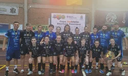 Disputa acirrada dá título à égua mais jovem da pista Argentina