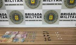 Dupla é presa por tráfico de drogas