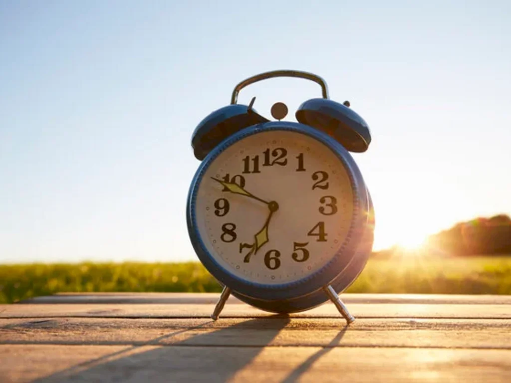 Entidades do setor elétrico refendem retorno do horário de verão