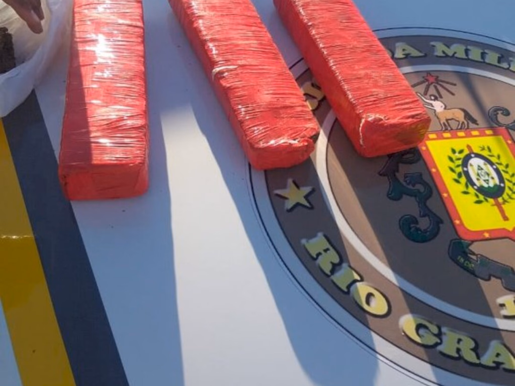 Homem é preso por tráfico de drogas