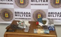 Dois presos por tentativa de homicídio contra adolescente