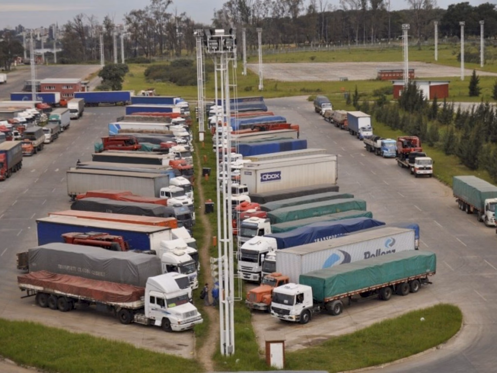 Relações Exteriores responde ofício da Câmara sobre ‘ajuda’ a caminhoneiros