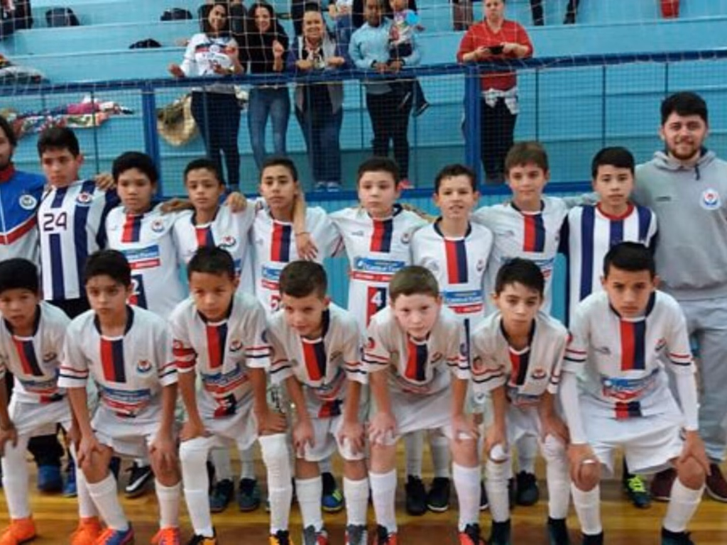 AEU sub-11 está entre os oito melhores times do Estado