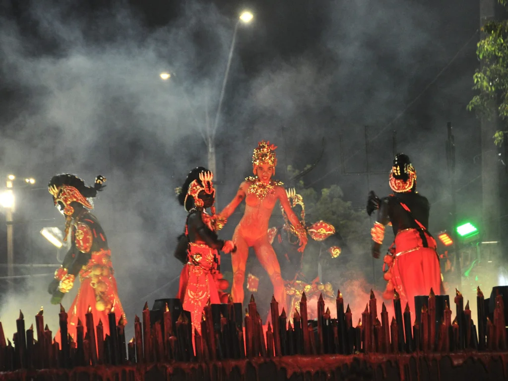 Com enredo sobre Bará, Imperadores do Sol garante vice-campeonato no Carnaval Fora de Época