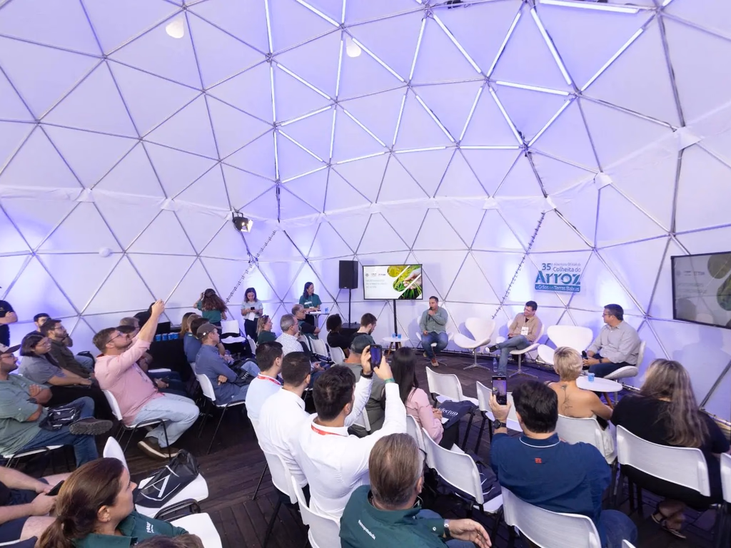 Arena da Inovação conecta tecnologia e agronegócio