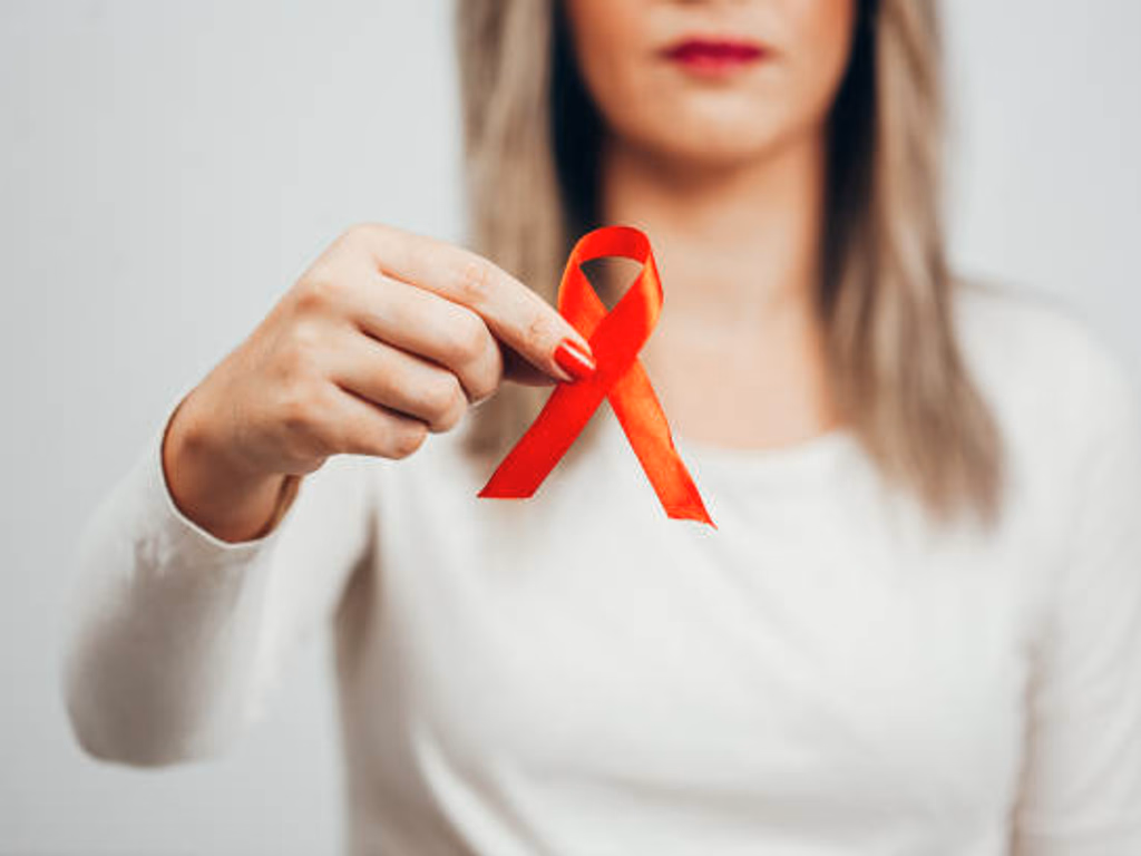 INSS deve conceder benefício a mulher vivendo com HIV