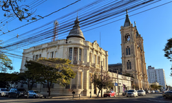 Oficina de comédia teatral chega a Uruguaiana com o grupo Pretagô