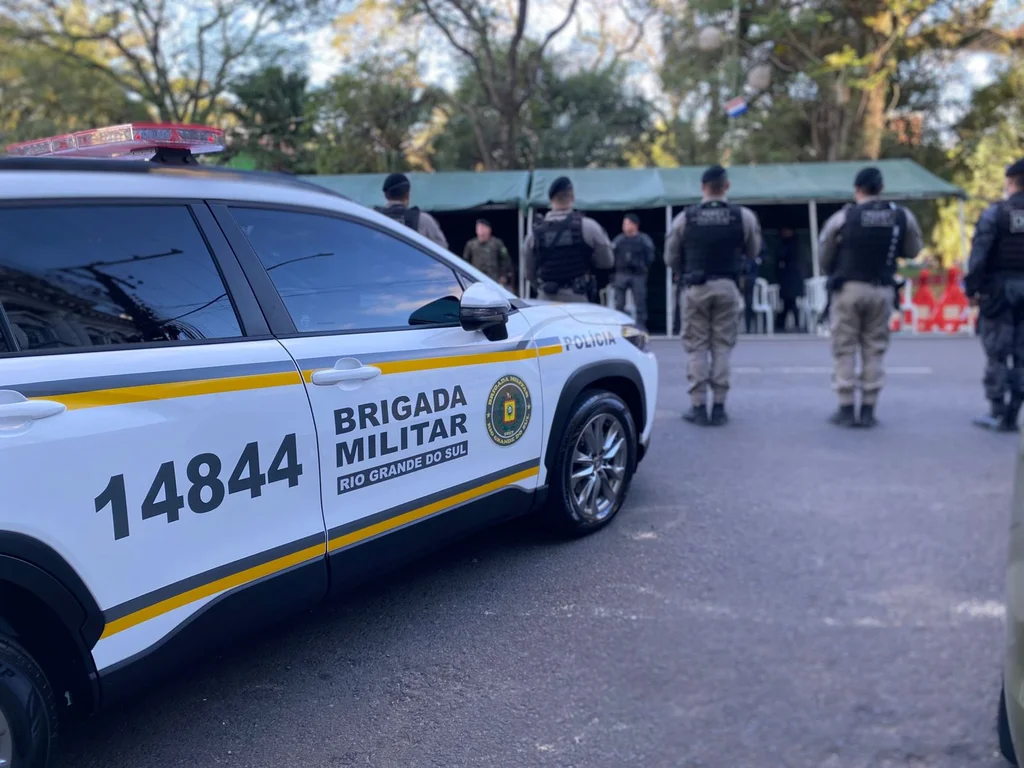 Brigada militar realiza prisões e apreensões de drogas