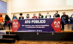 Universidades gaúchas lançam manifesto contra cortes na educação