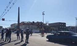 Mais de 60 pessoas são flagradas em festa clandestina