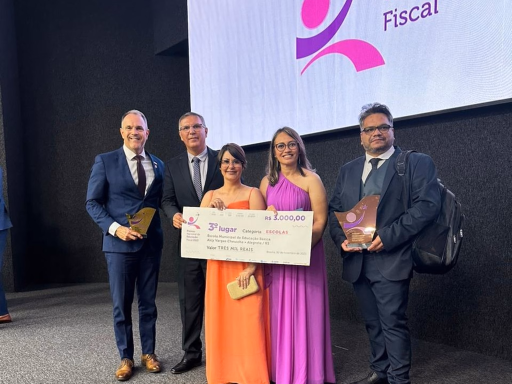 Alegrete garante prêmio na etapa final do 11° Prêmio Nacional de Educação Fiscal em Brasília