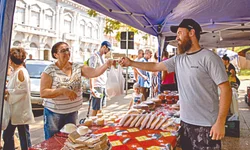 Receita Federal doa dois veículos à Unipampa