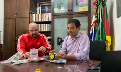 Planetário itinerante leva experiência imersiva às escolas de Uruguaiana