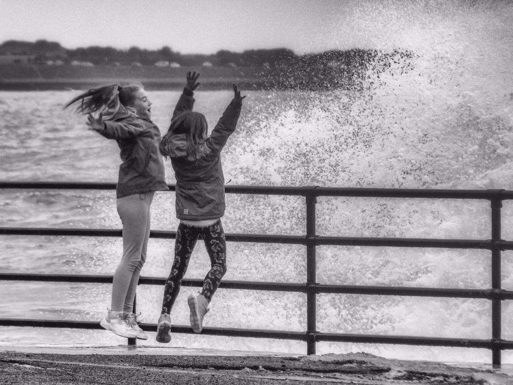 Cartórios oferecem autorização de viagem para menores 100% online