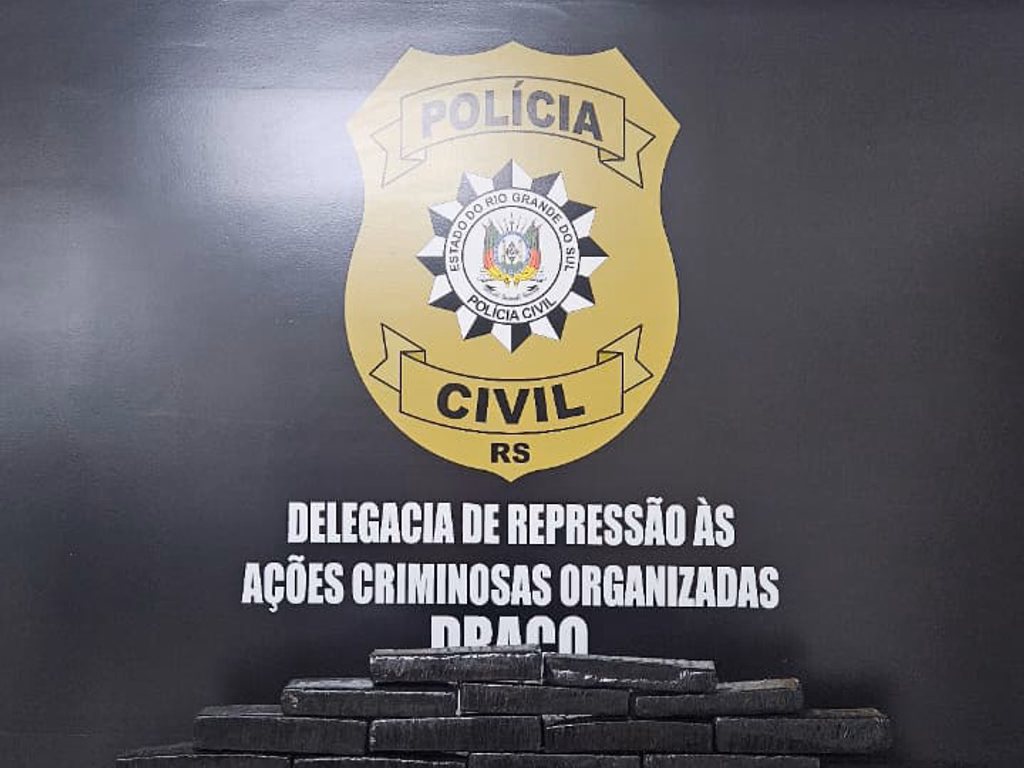 Motorista é preso com 36,7 kg de maconha em operação na BR-290