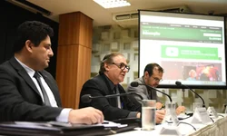 Semed promove reunião de trabalho para discutir segurança nas escolas