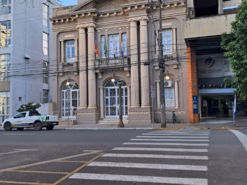 Câmara Municipal abre processo seletivo para estagiários