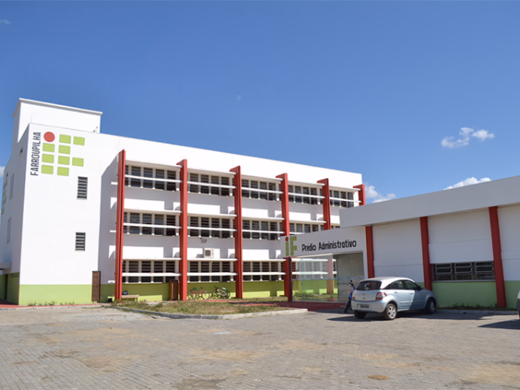 Aprovados nos Técnicos Subsequentes devem confirmar vaga até 30/11