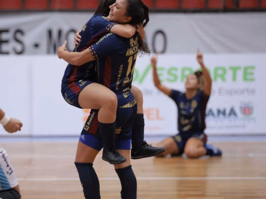Celemaster sai invicta da Taça Brasil de Futsal Feminino