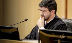 Aposentado pode receber benefício pela via judicial até implementá-lo via INSS